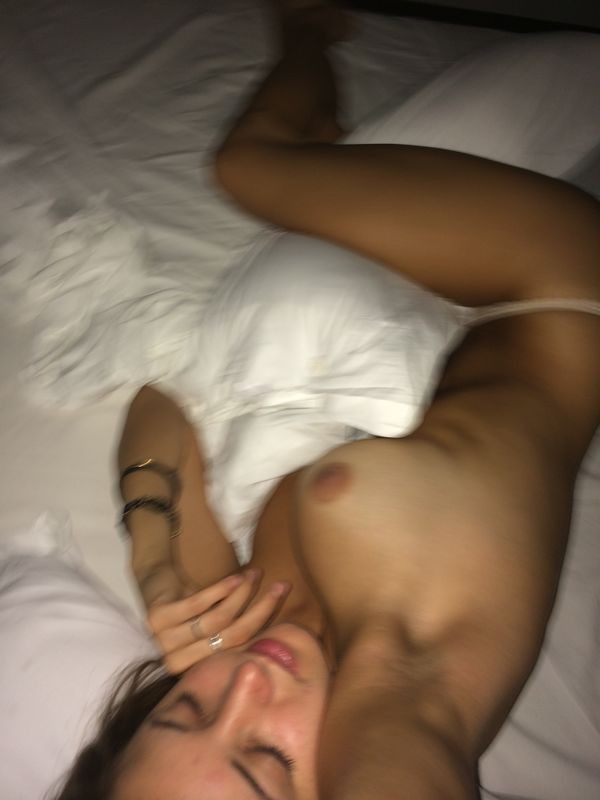 alyssa-arce-fappening-nude-12 Alyssa-Arce-Fappening-Nude-12