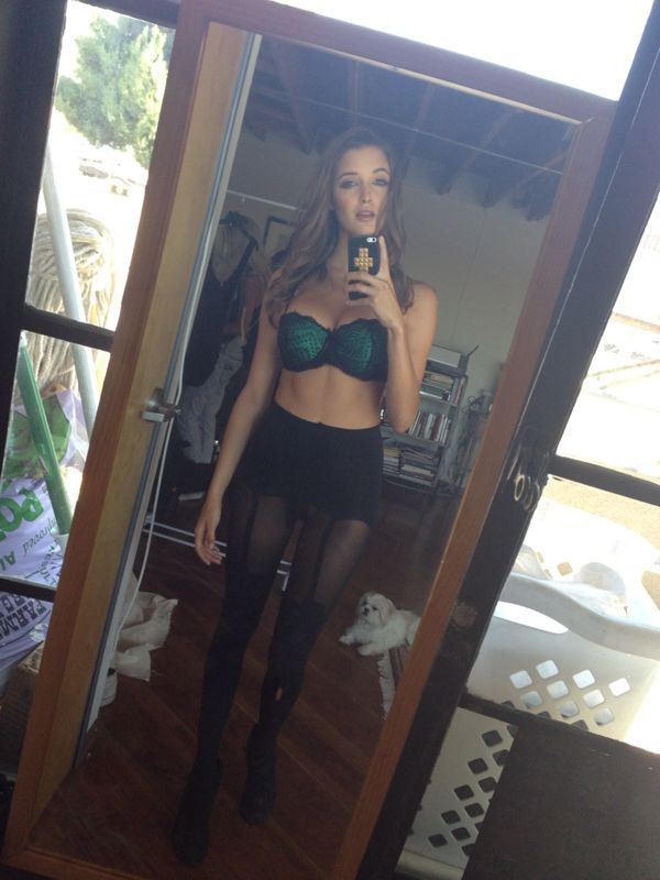 alyssa-arce-fappening-nude-128 Alyssa-Arce-Fappening-Nude-128