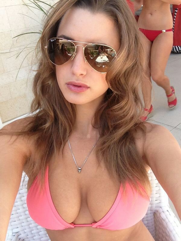 alyssa-arce-fappening-nude-31 Alyssa-Arce-Fappening-Nude-31