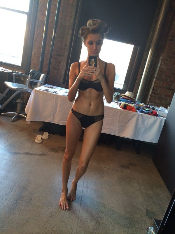 alyssa-arce-fappening-nude-54 Alyssa-Arce-Fappening-Nude-54