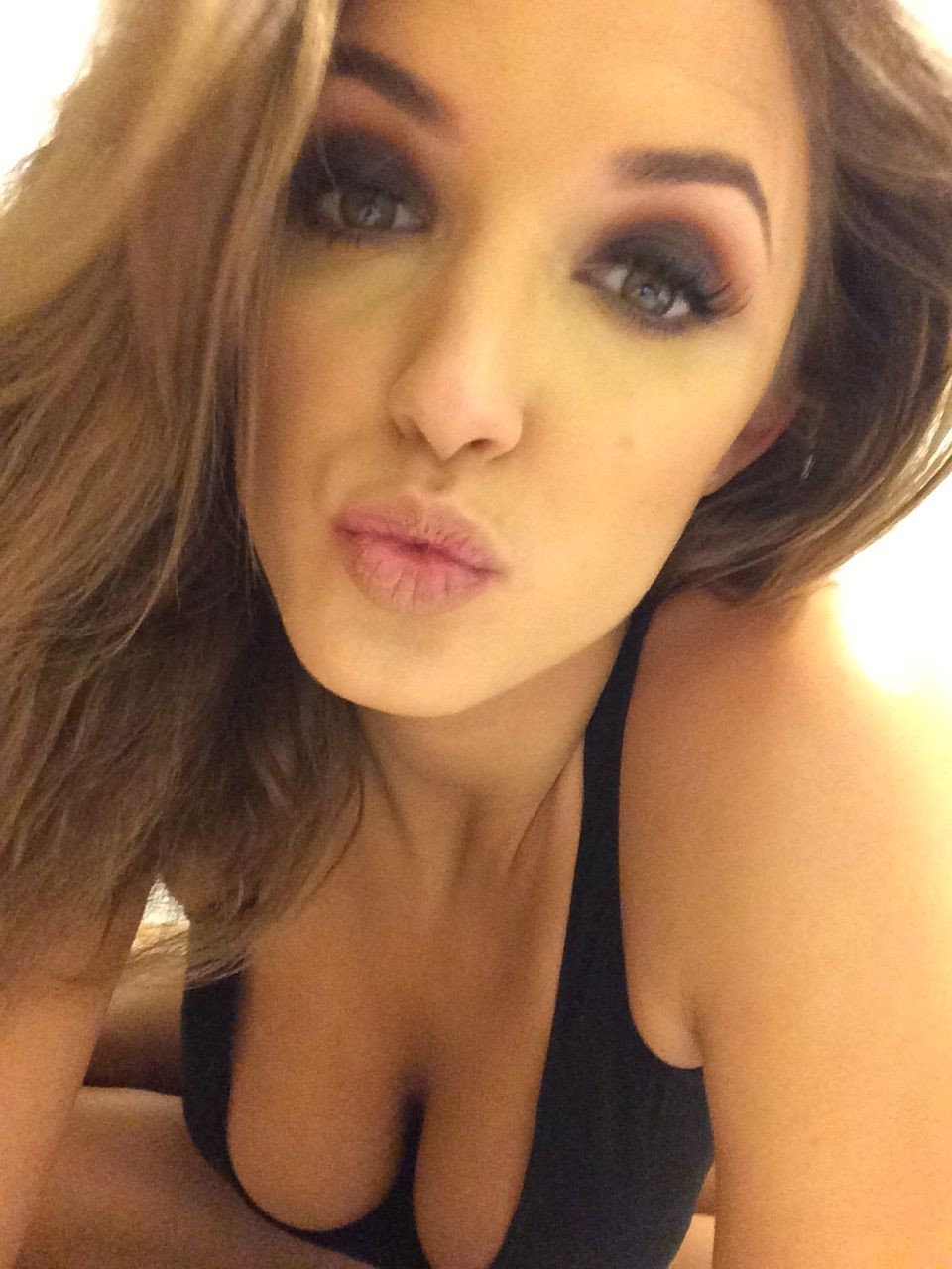 alyssa-arce-fappening-nude-75 Alyssa-Arce-Fappening-Nude-75
