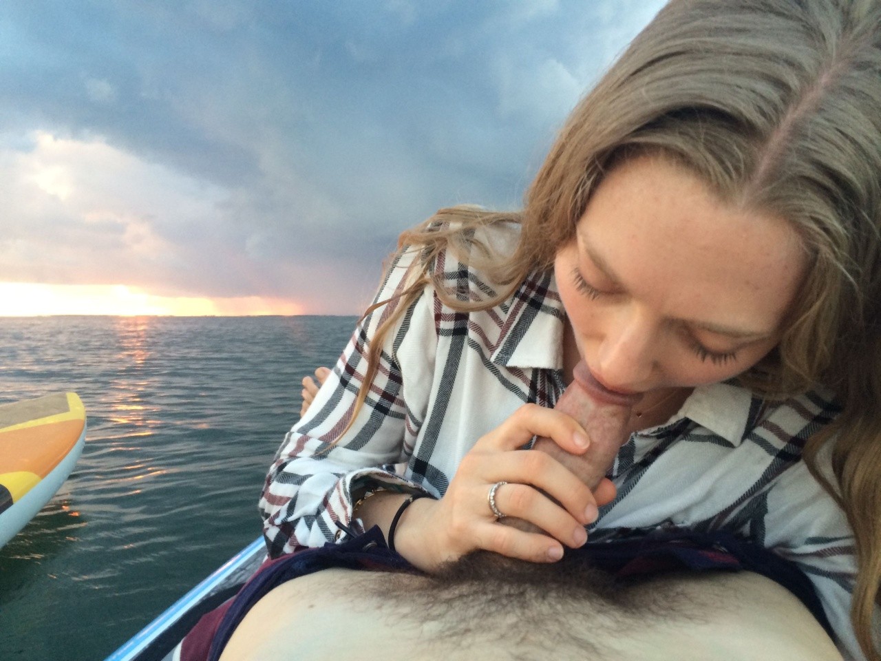 amanda-seyfried-nude-fappening-part-two-1 Amanda Seyfried Oral Sex