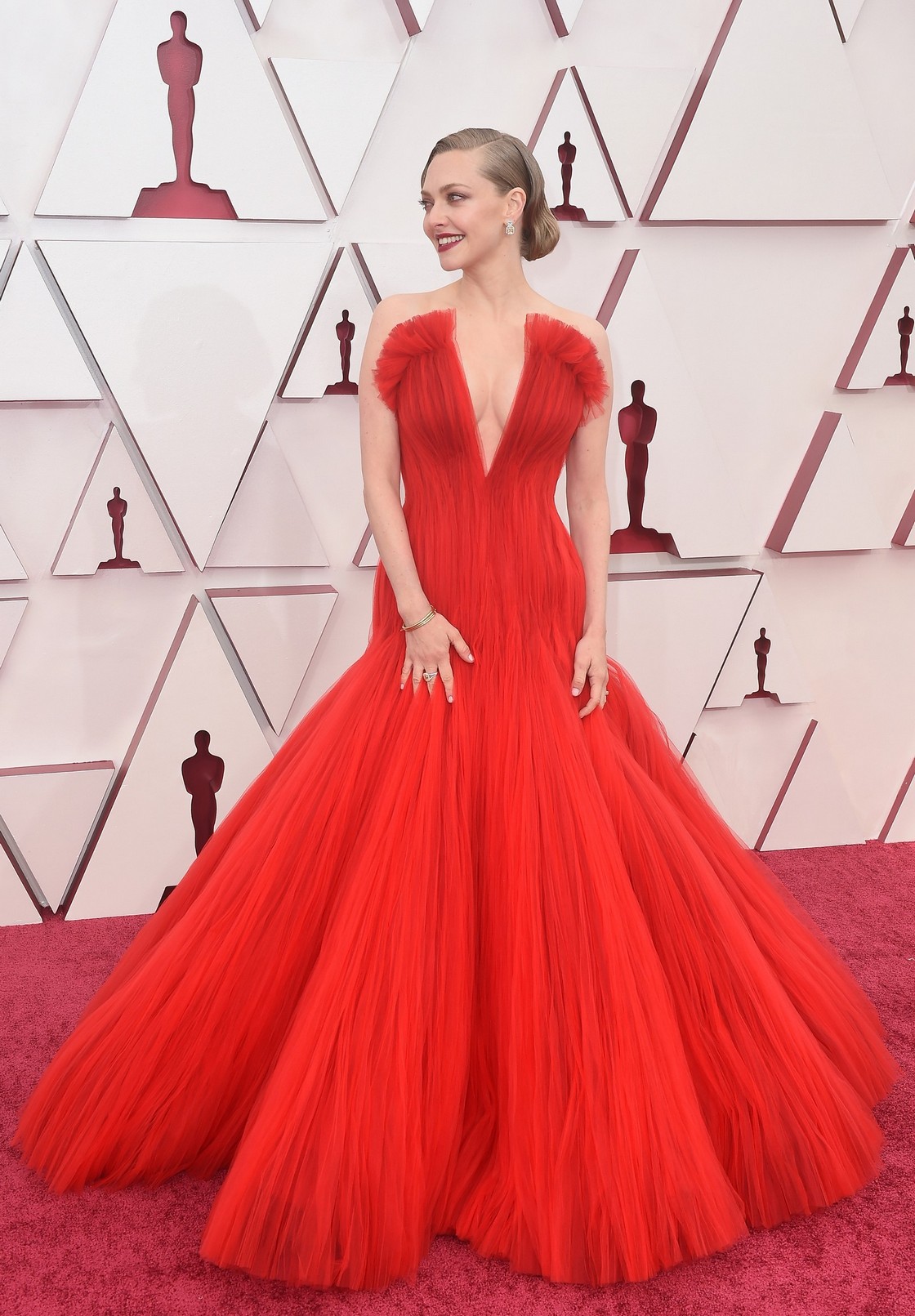 amanda-seyfried-sexy-at-academy-awards-2021-thefappening-pro-10 amanda seyfried sexy at academy awards 2021 thefappening pro 10
