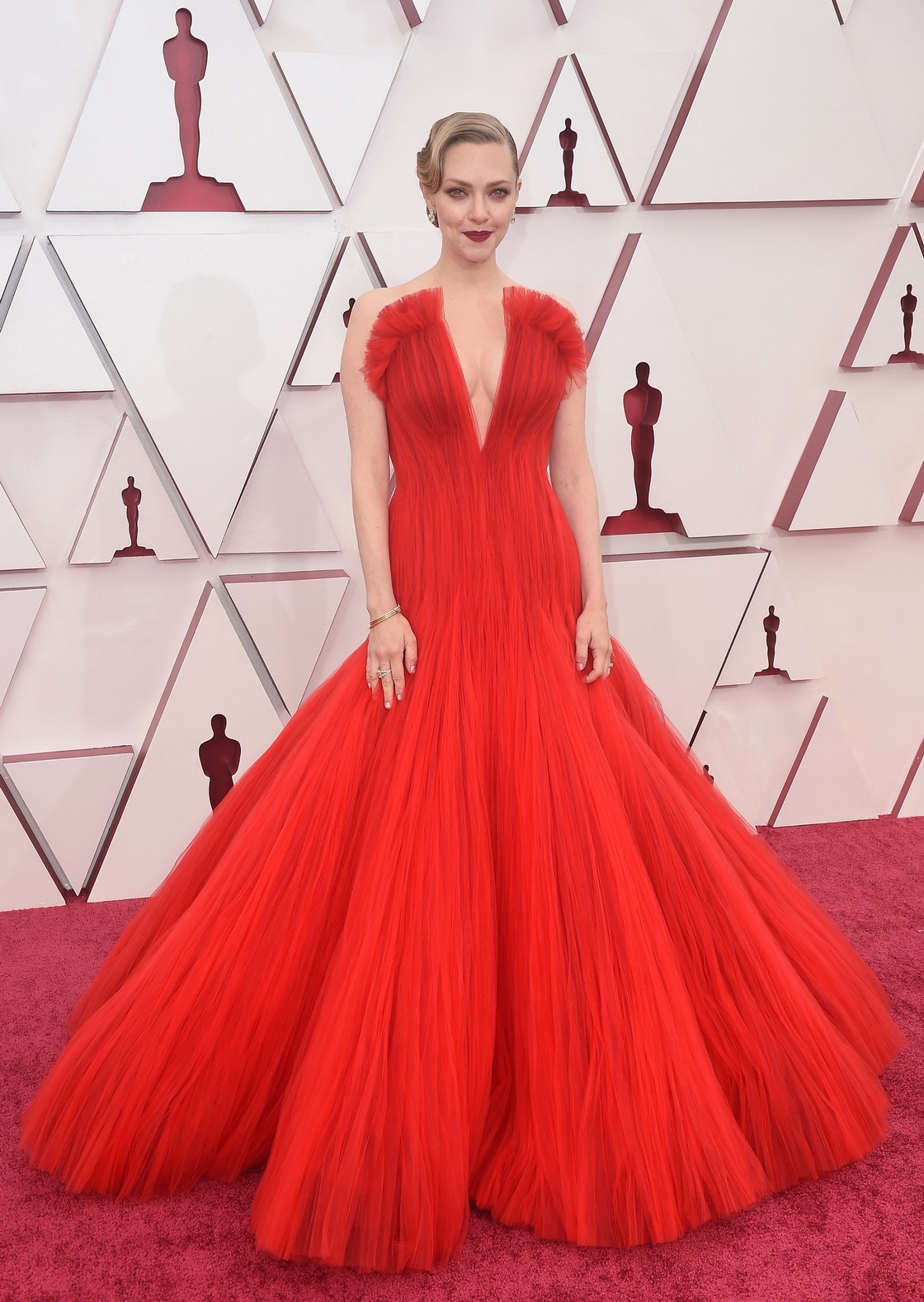 amanda-seyfried-sexy-at-academy-awards-2021-thefappening-pro-15 Amanda Seyfried Sexy At Academy Awards 2021