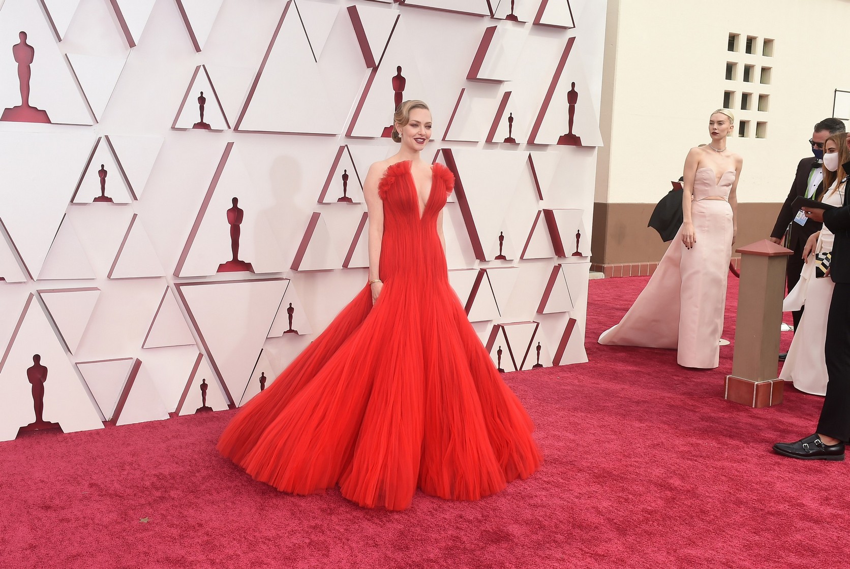 amanda-seyfried-sexy-at-academy-awards-2021-thefappening-pro-5 amanda seyfried sexy at academy awards 2021 thefappening pro 5