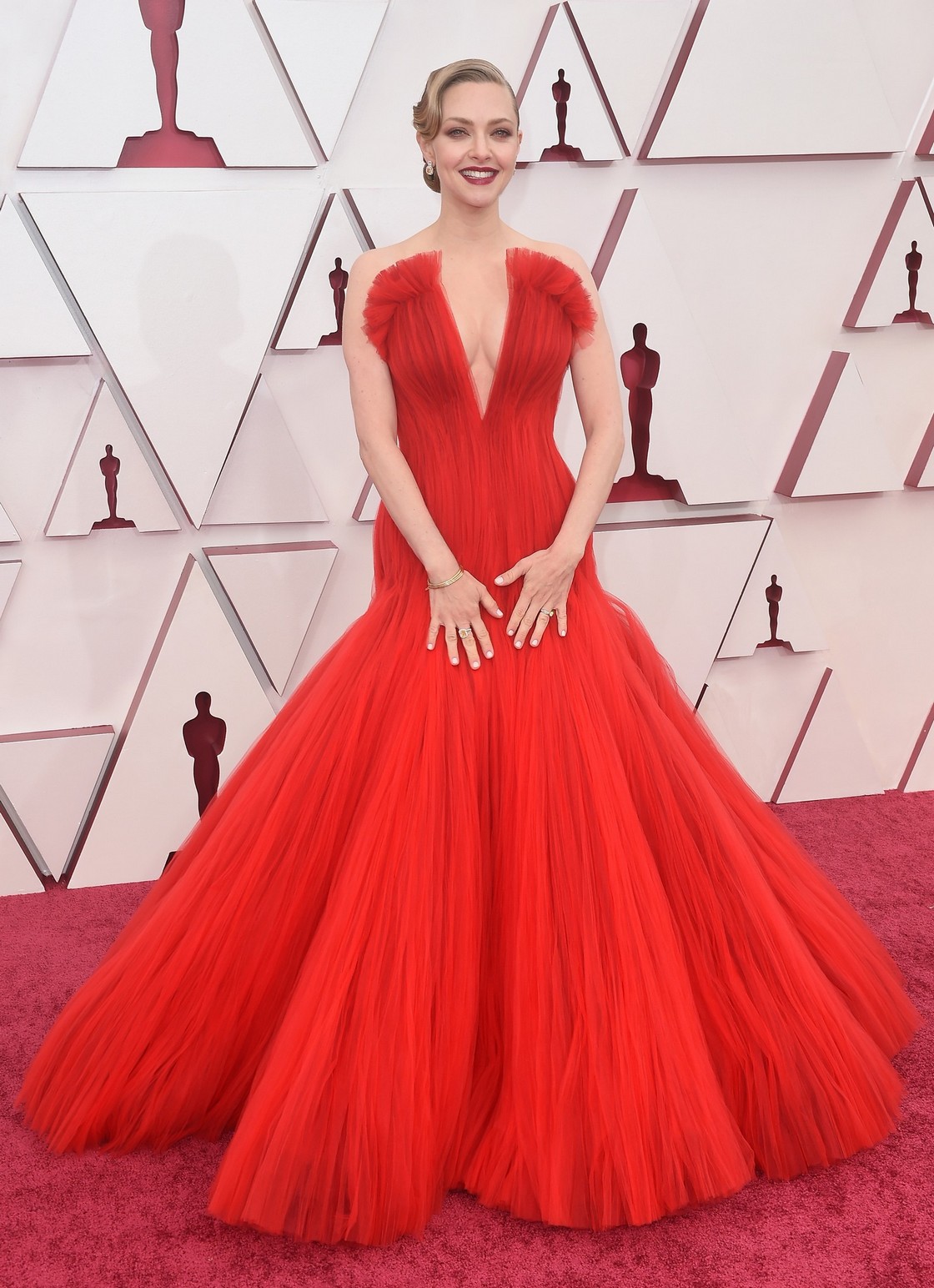 amanda-seyfried-sexy-at-academy-awards-2021-thefappening-pro-8 amanda seyfried sexy at academy awards 2021 thefappening pro 8