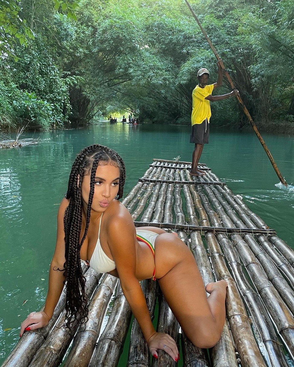 amazing-body-of-chey-anderson-in-a-bikini-thefappening-cfd-23 Chey Anderson Posing In ABikini