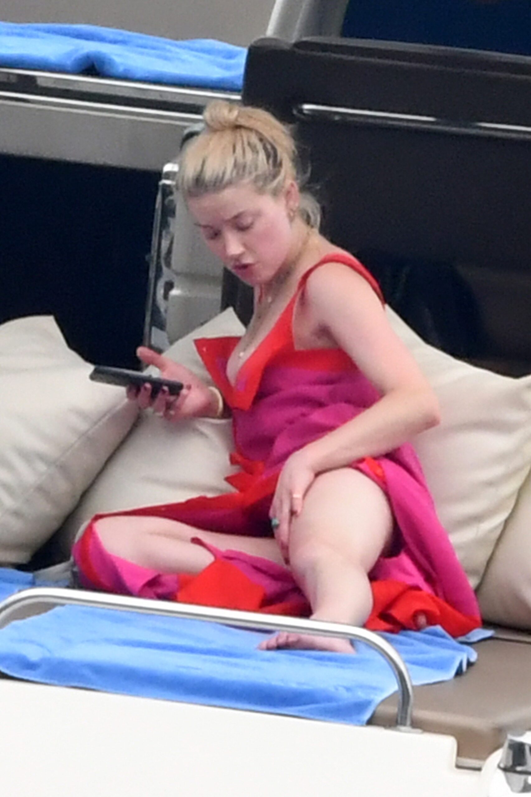 amber-heard-sexy-thefappening-cfd-41 Amber Heard Hot Legs