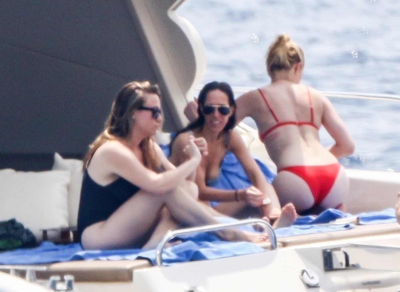 amber-heard-sexy-thefappening-cfd-50 Amber Heard Red Bikini