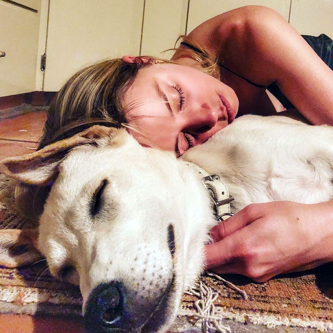 amber-heard-topless-unexpected-photo Amber Heard Topless Unexpected Photo