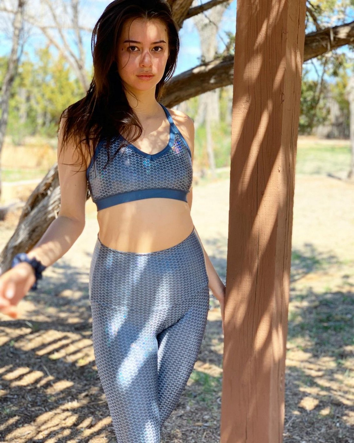 amber-midthunder-selfie-thefappening-cfd-6 Amber Midthunder Cameltoe Leggings