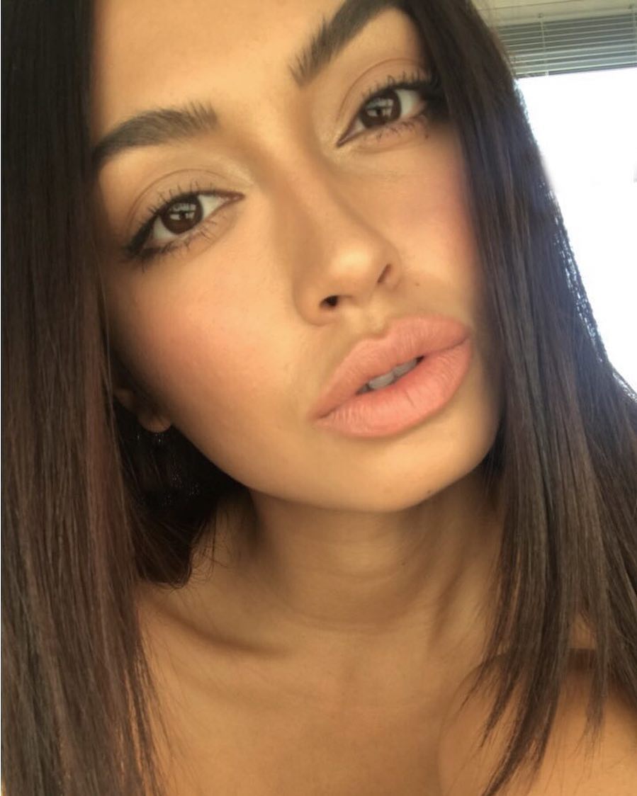 ambra-gutierrez-pretty-face Ambra Gutierrez Selfie