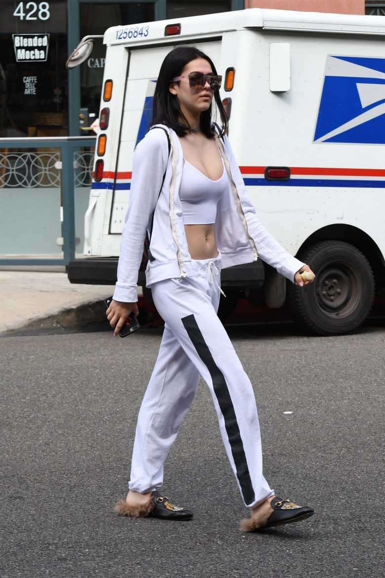 amelia-hamlins-hottest-street-looks-thefappening-pro-48 amelia hamlins hottest street looks thefappening pro 48