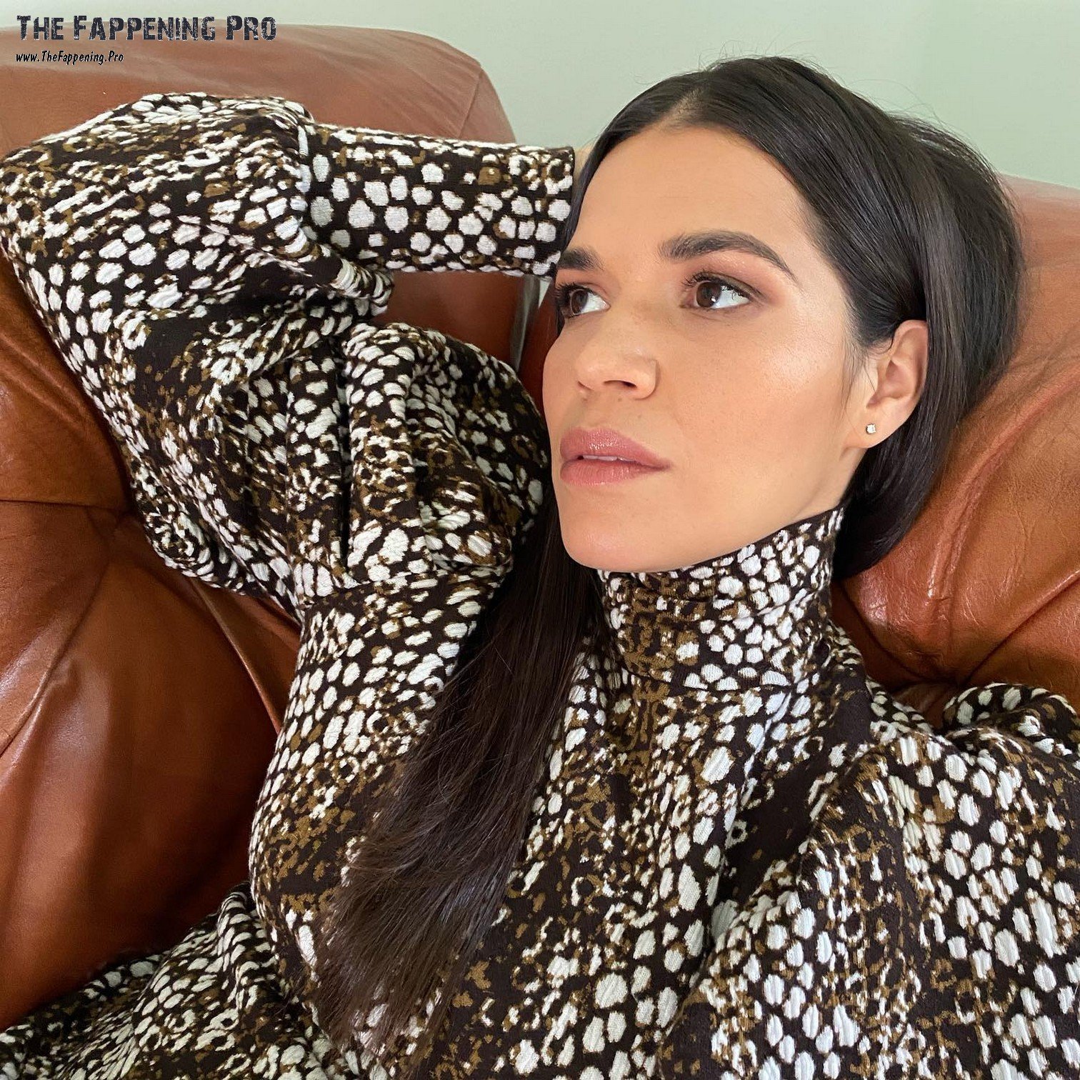 america-ferrera-selfie-thefappening-cfd-2 america ferrera selfie thefappening cfd 2