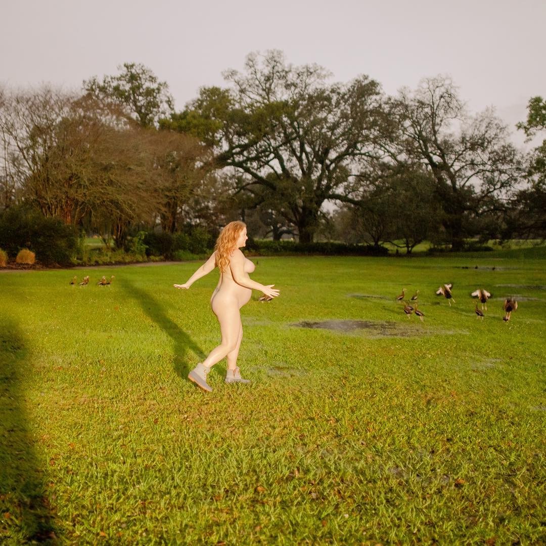 amy-schumer-nude-pregnant-2 Amy Schumer Nude