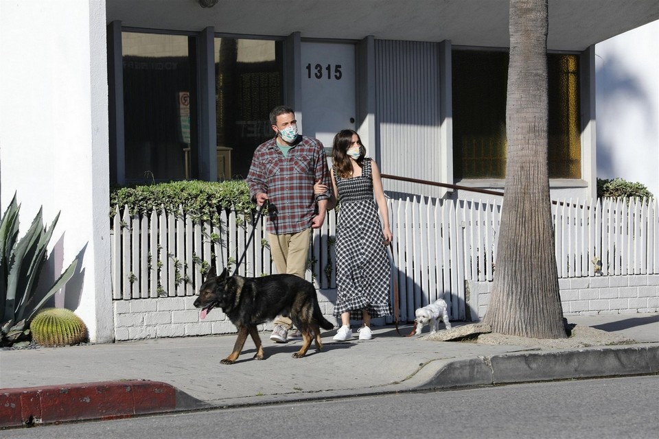 ana-de-armas-and-ben-affleck-thefappening-cfd-39 ana de armas and ben affleck thefappening cfd 39