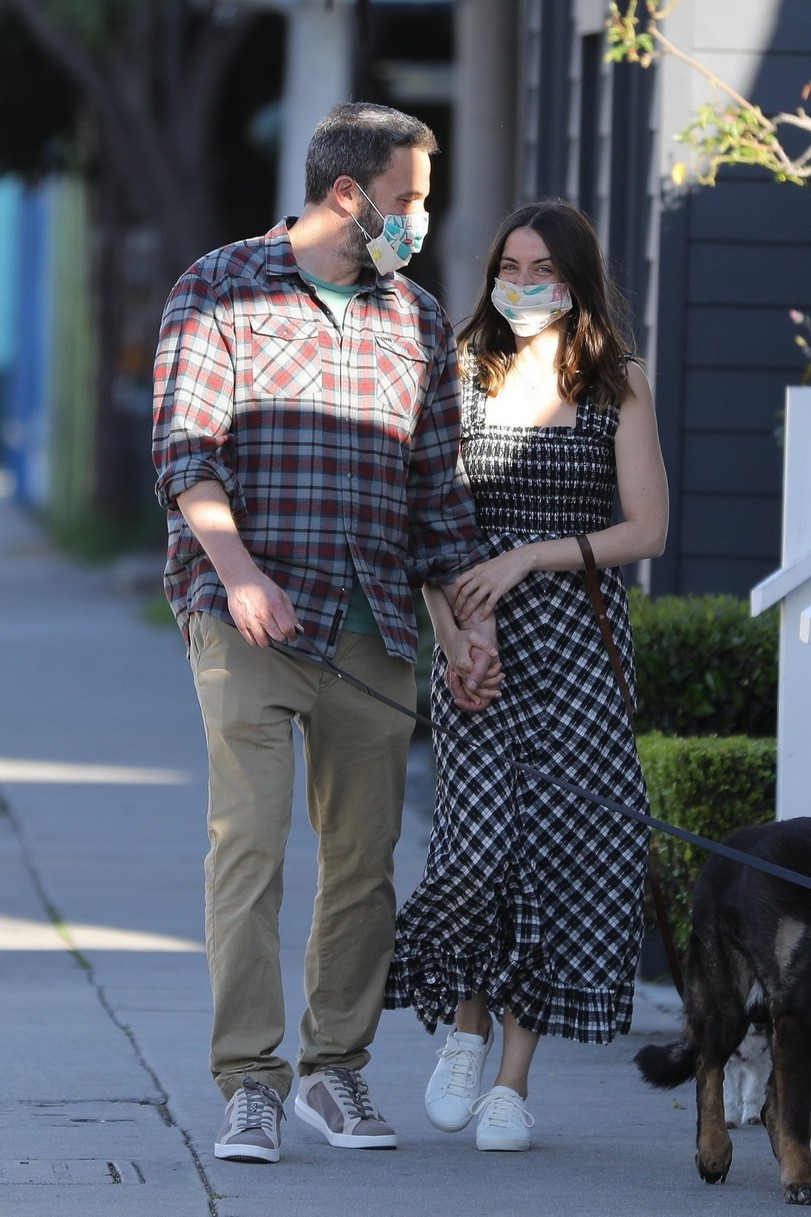 ana-de-armas-and-ben-affleck-thefappening-cfd-4 ana de armas and ben affleck thefappening cfd 4