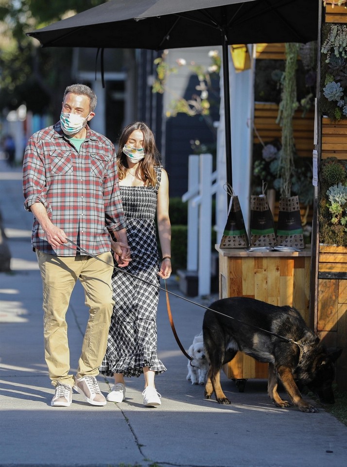 ana-de-armas-and-ben-affleck-thefappening-cfd-7 ana de armas and ben affleck thefappening cfd 7
