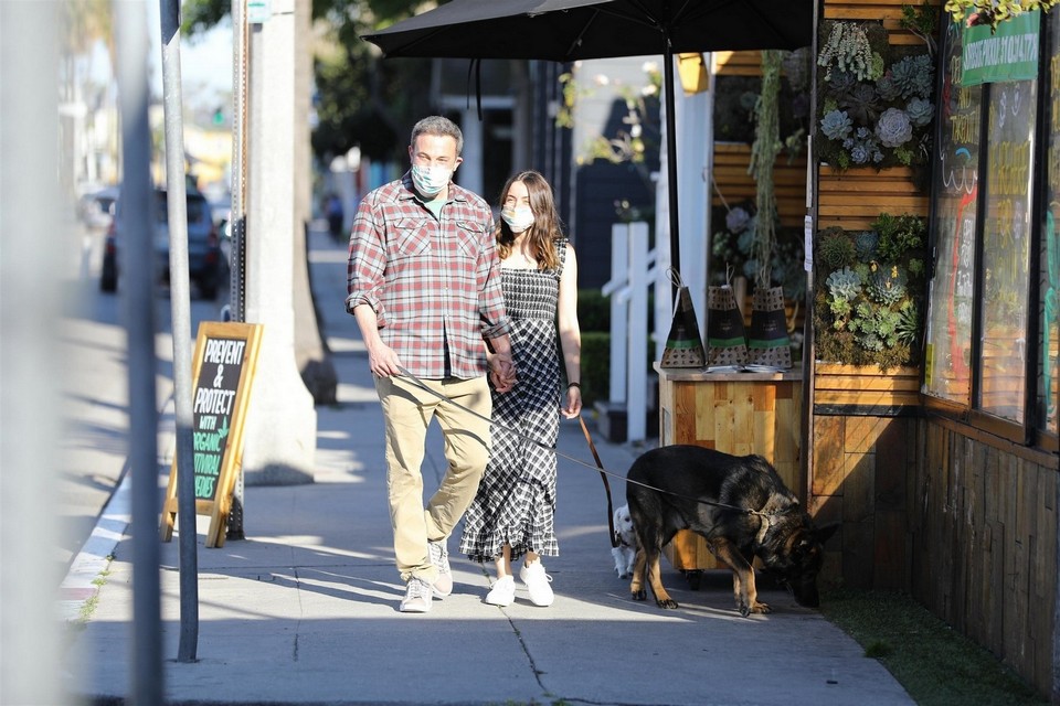 ana-de-armas-and-ben-affleck-thefappening-cfd-9 ana de armas and ben affleck thefappening cfd 9