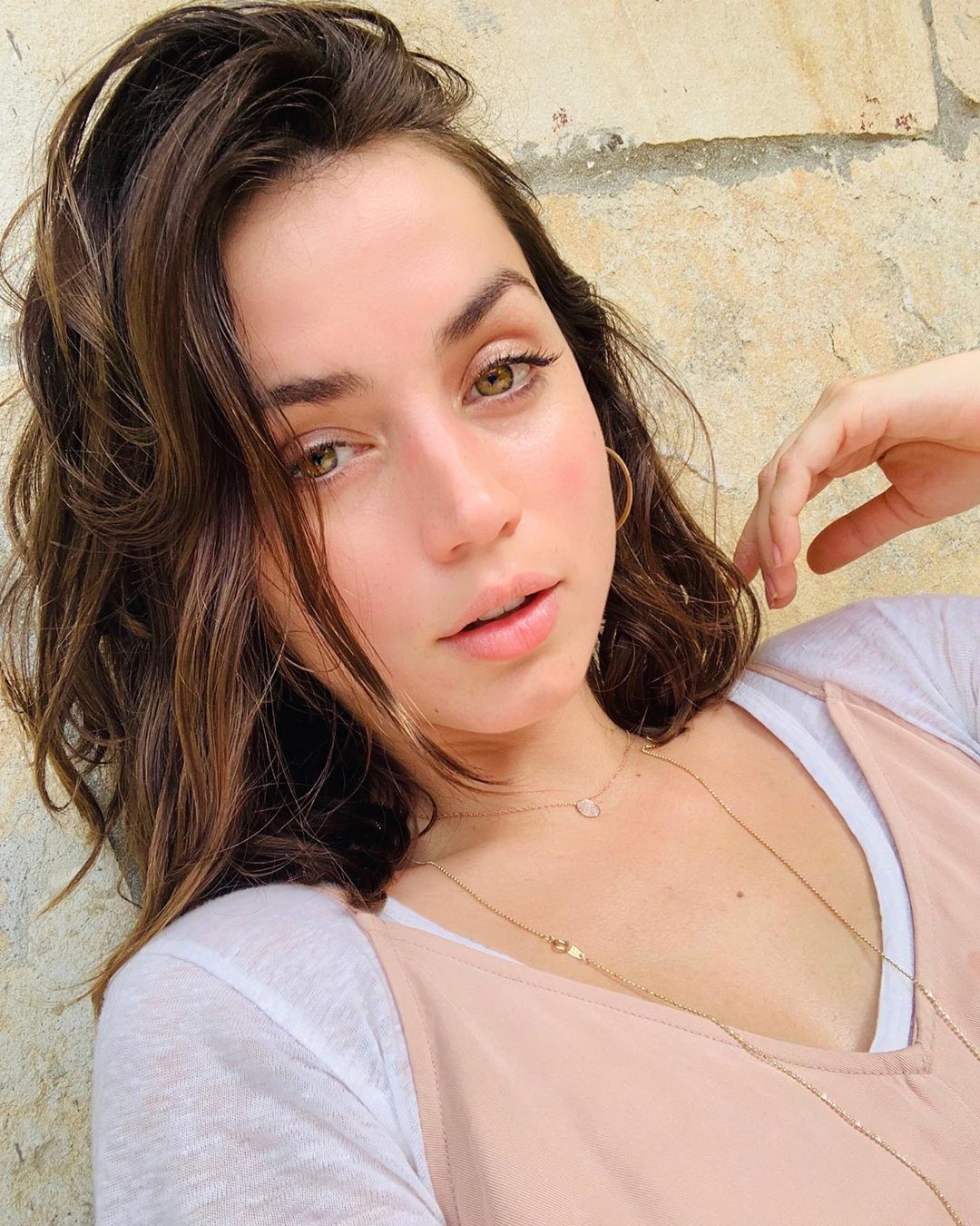 ana-de-armas-braless-at-her-birthday-party-thefappening-pro-2 ana de armas braless at her birthday party thefappening pro 2