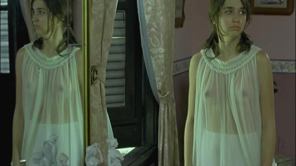 ana-de-armas-nude-sexy-15 Ana-de-Armas-Nude-Sexy-15