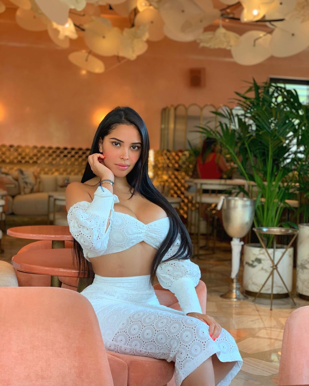 ana paula saenz sexy 34