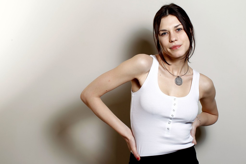 ana-ularu-nude-sexy-23 Ana Ularu Sexy