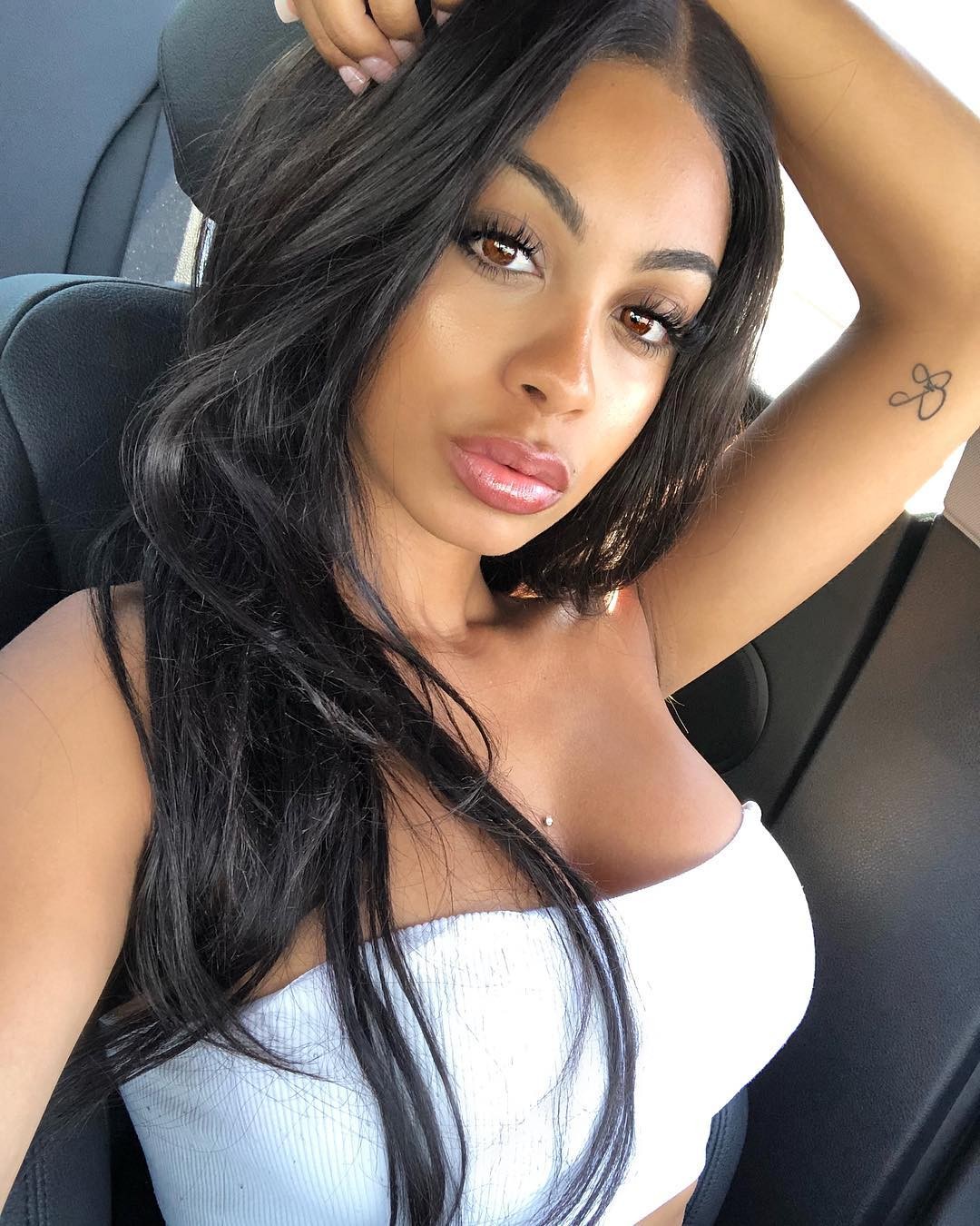 analicia-chaves-sexy-ass-2 analicia chaves sexy ass 2