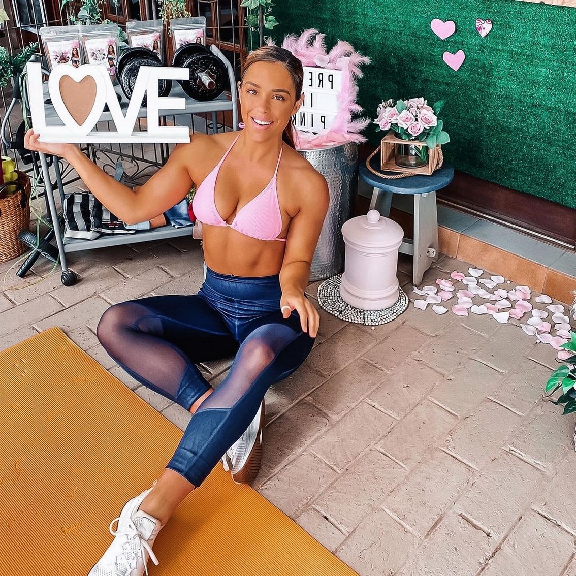 andene-thomson-sexy-fitness-thefappening-cfd-33 andene thomson sexy fitness thefappening cfd 33