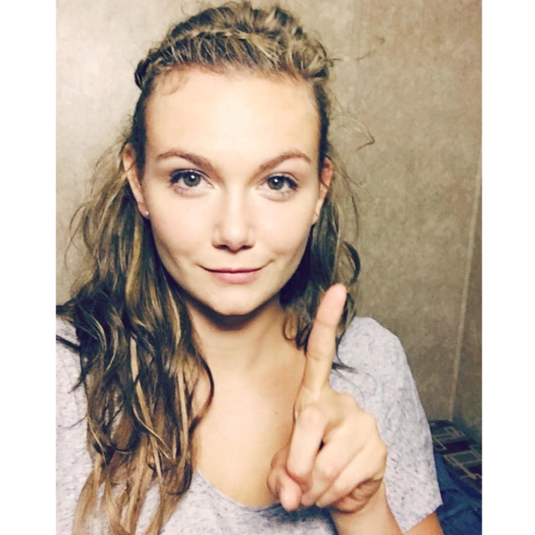andi-matichak-non-nude-the-fappening-pro-2 andi matichak non nude the fappening pro 2