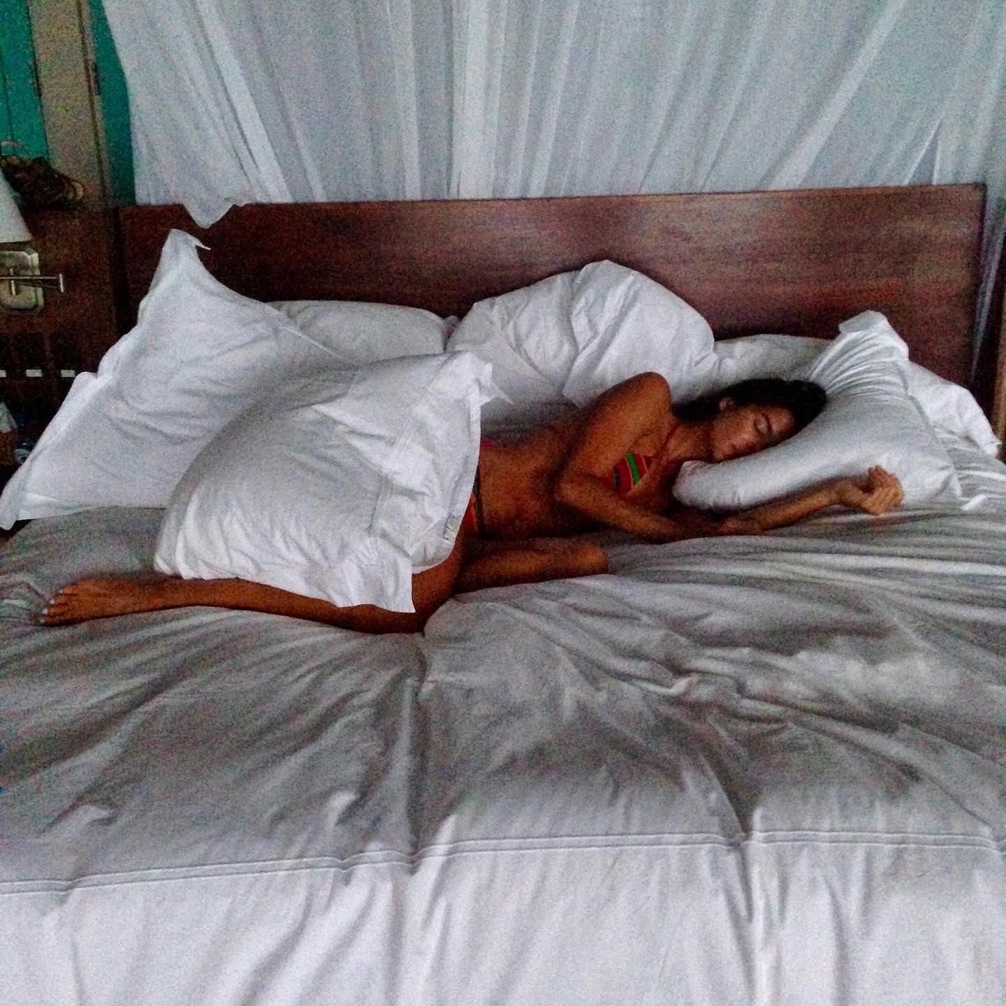 angie-harmon-sexy-thefappening-cfd-11 Angie Harmon Hot In Bed