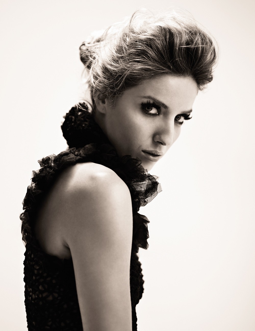 annabelle-wallis-nude-sexy-14 Annabelle-Wallis-Nude-Sexy-14