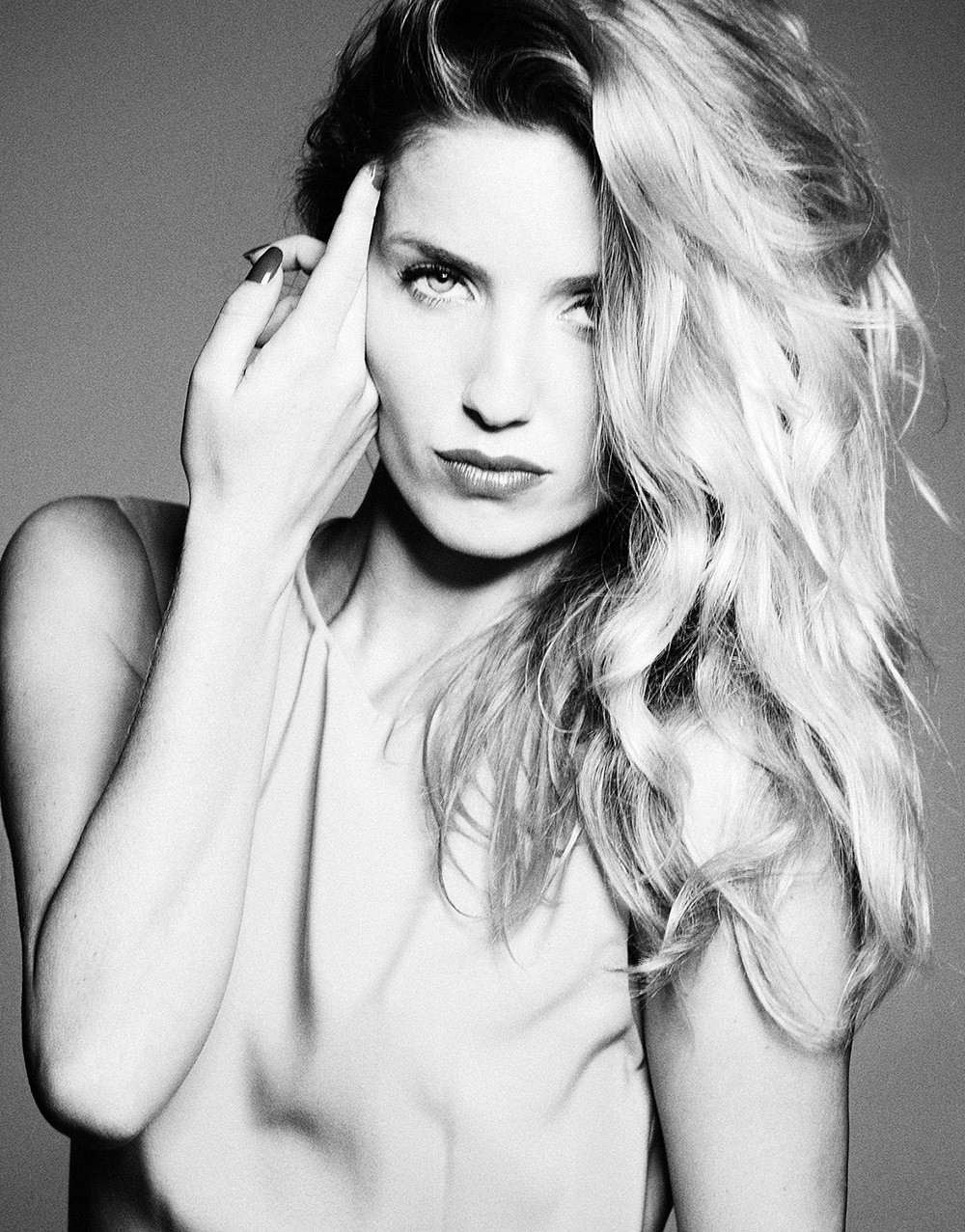 annabelle-wallis-nude-sexy-16 Annabelle-Wallis-Nude-Sexy-16