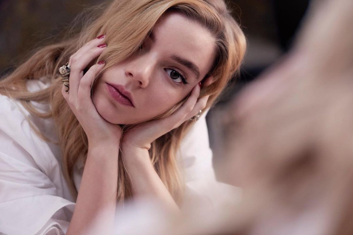 anya-taylor-joy-sexy-5 anya taylor joy sexy 5
