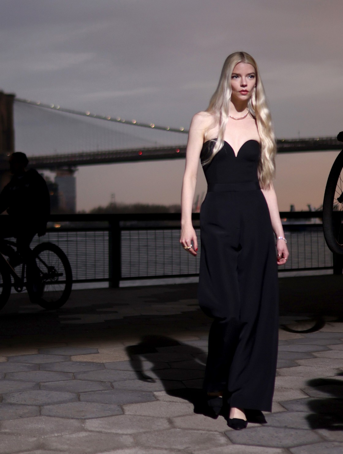 anya-taylor-joy-sexy-in-ny-thefappening-pro-26 anya taylor joy sexy in ny thefappening pro 26
