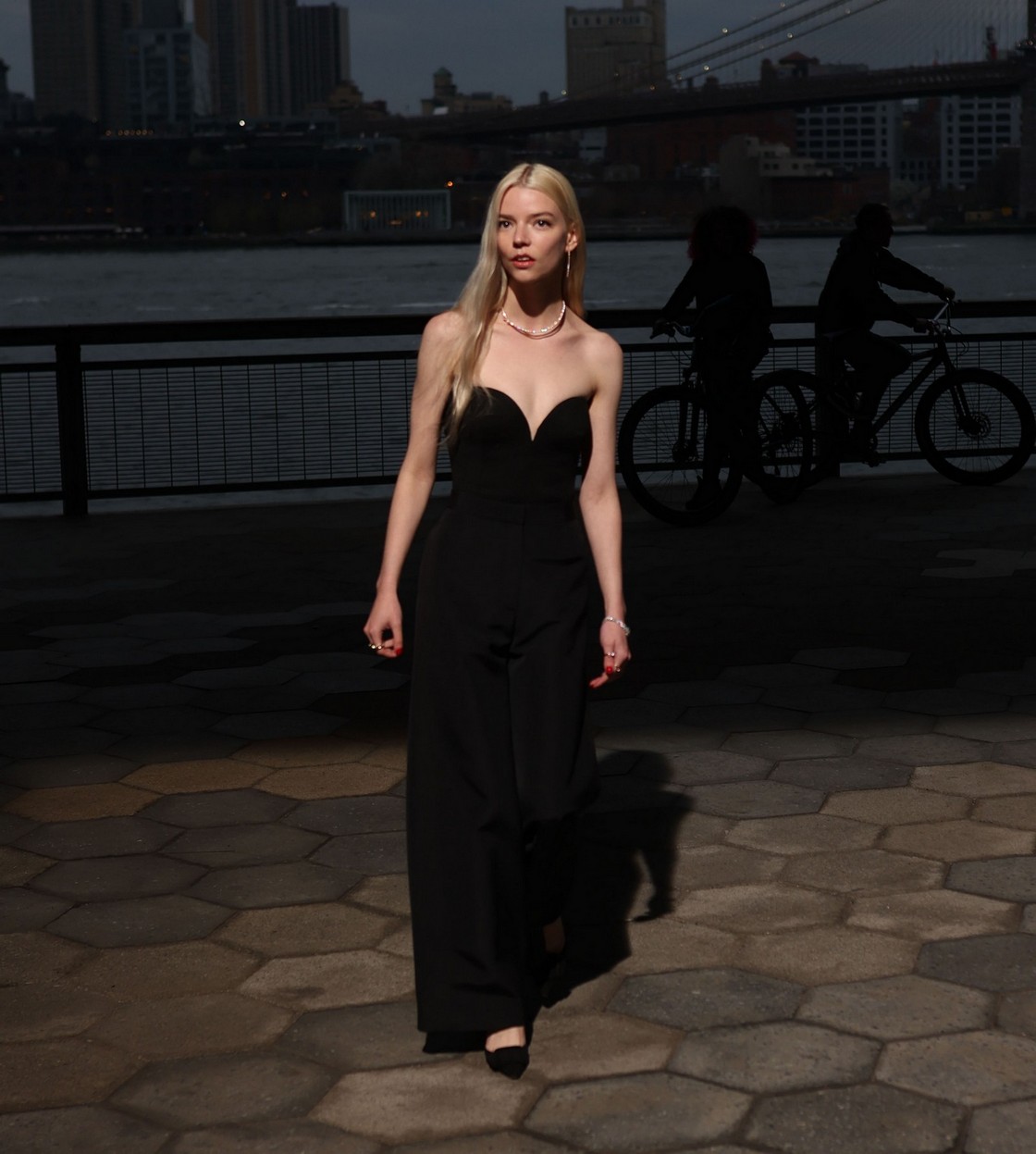 anya-taylor-joy-sexy-in-ny-thefappening-pro-30 anya taylor joy sexy in ny thefappening pro 30