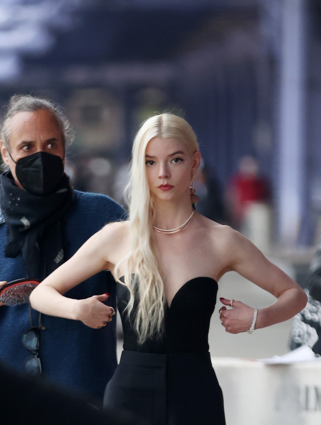 anya-taylor-joy-sexy-in-ny-thefappening-pro-31 Anya Taylor-Joy BTS