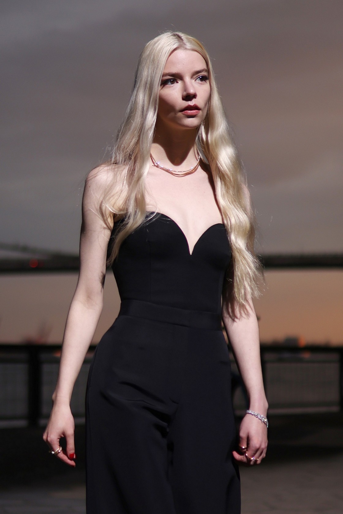 anya-taylor-joy-sexy-in-ny-thefappening-pro-36 Anya Taylor-Joy Sexy