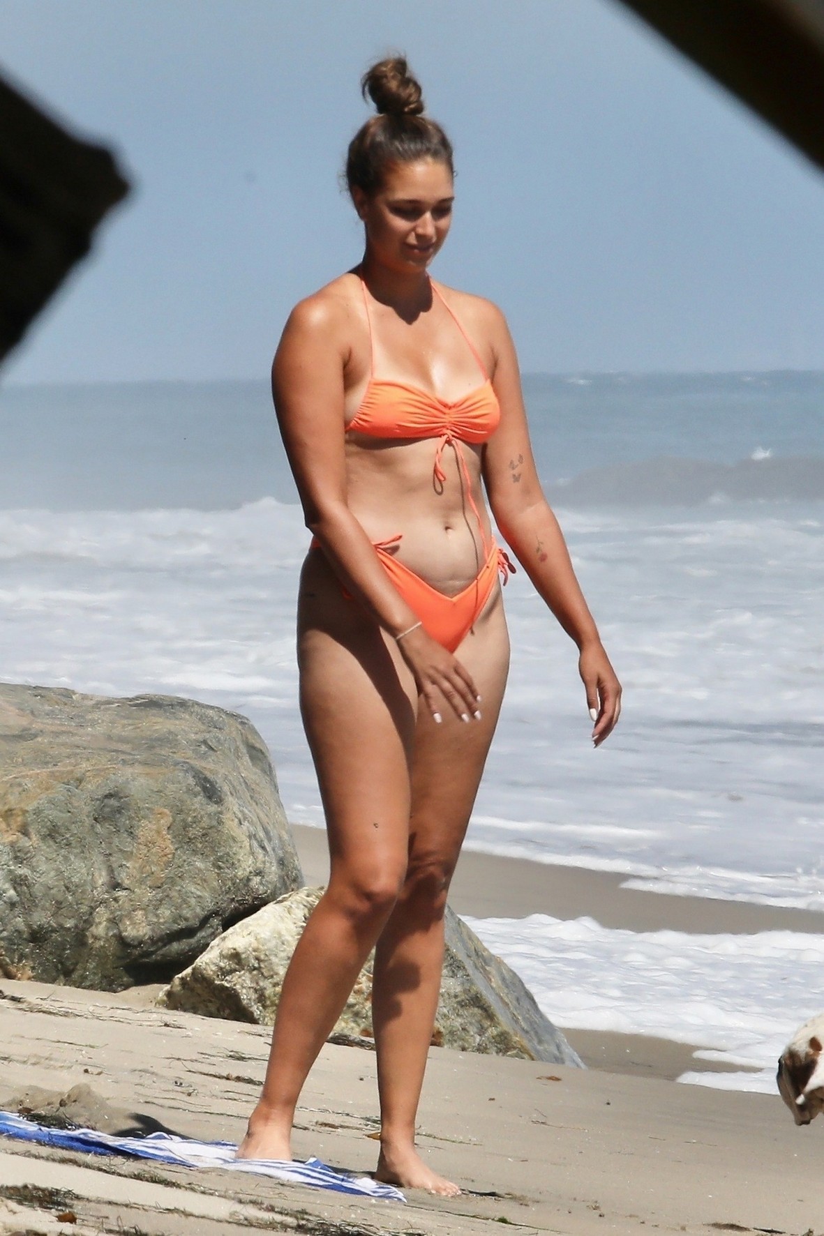 april-love-geary-bikini-thefappening-cfd-3 april love geary bikini thefappening cfd 3