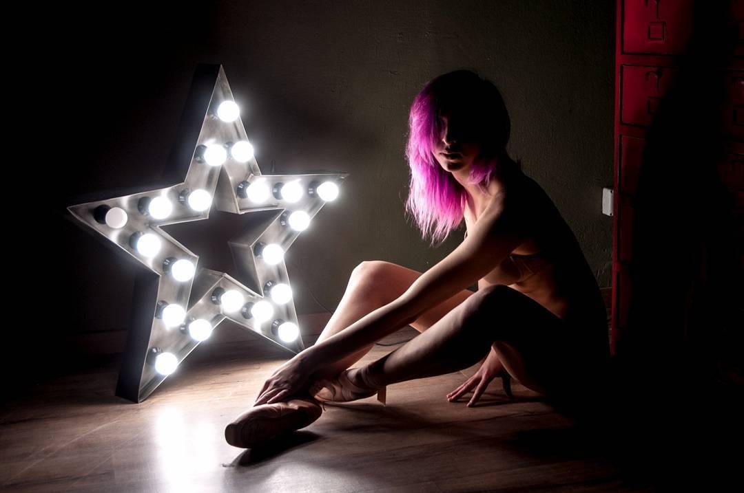 aria-rainbow-nude-16 aria rainbow nude 16