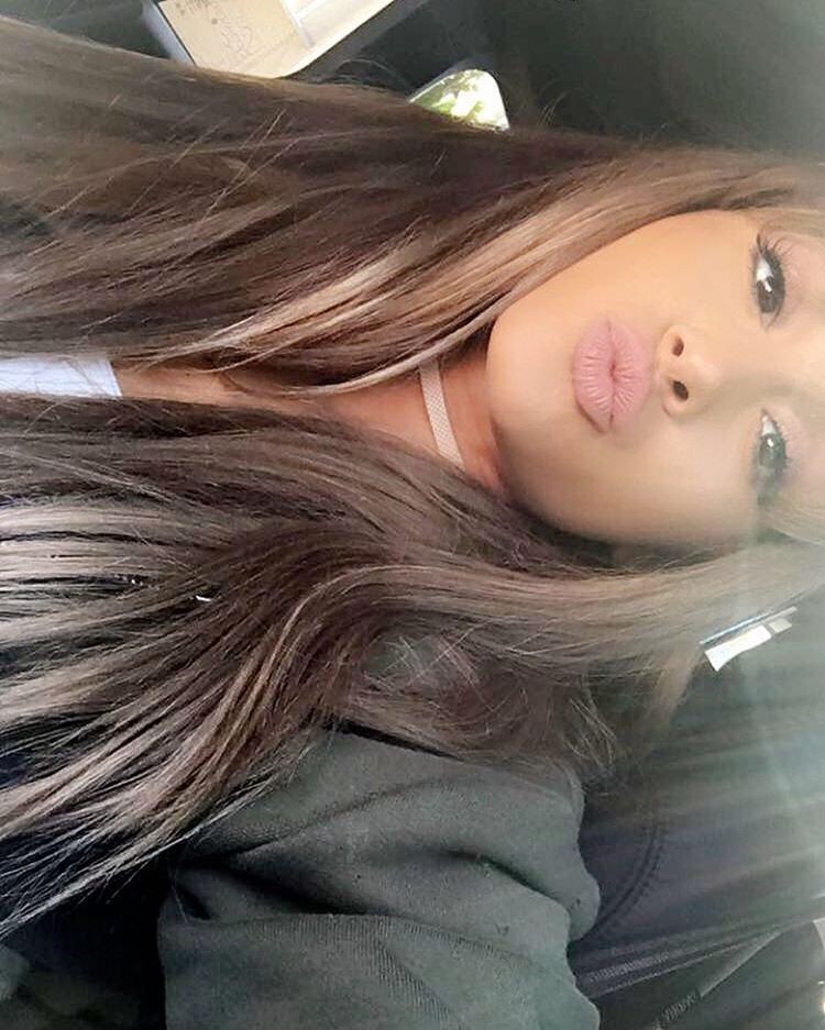 ariana-grande-nude-sexy-13 ariana-grande-nude-sexy-13