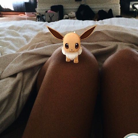 ariana-grande-nude-sexy-9 Ariana Grande Pokemon GO