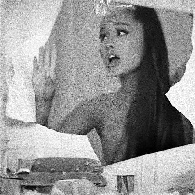 ariana-grande-sexy-2019-7 ariana grande sexy 2019 7