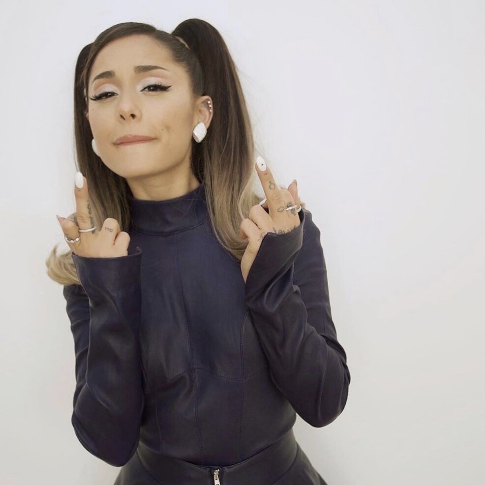 ariana-grande-sexy-at-2020-mtv-video-music-awards-thefappening-cfd-6 ariana grande sexy at 2020 mtv video music awards thefappening cfd 6