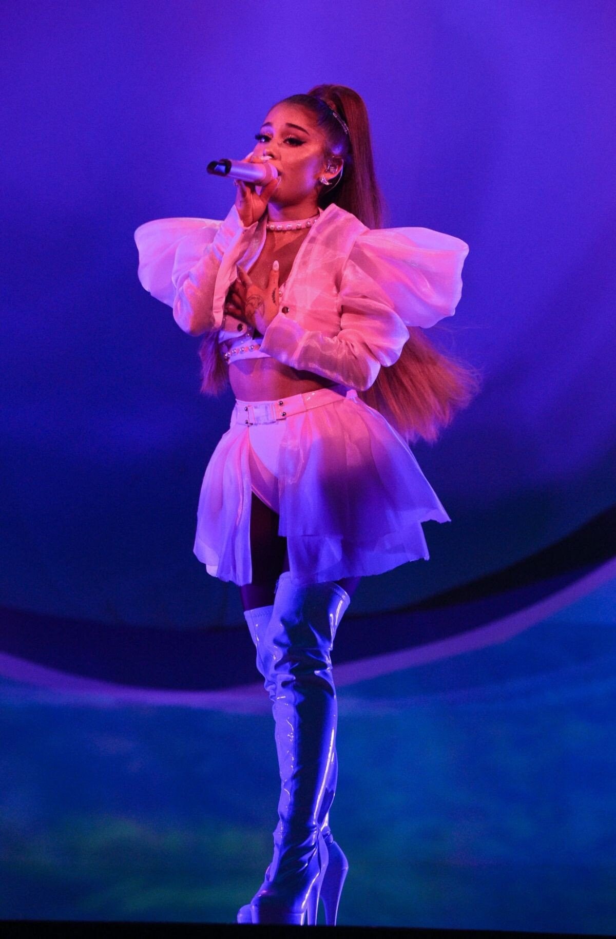 ariana-grande-sexy-thefappening-cfd-10 Ariana Grande Hot