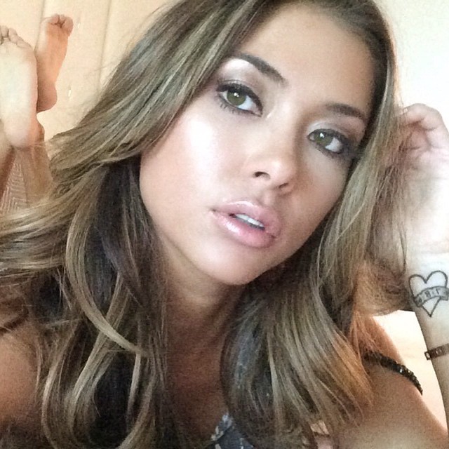 arianny-celeste-selfie-thefappening-cfd-6 arianny celeste selfie thefappening cfd 6
