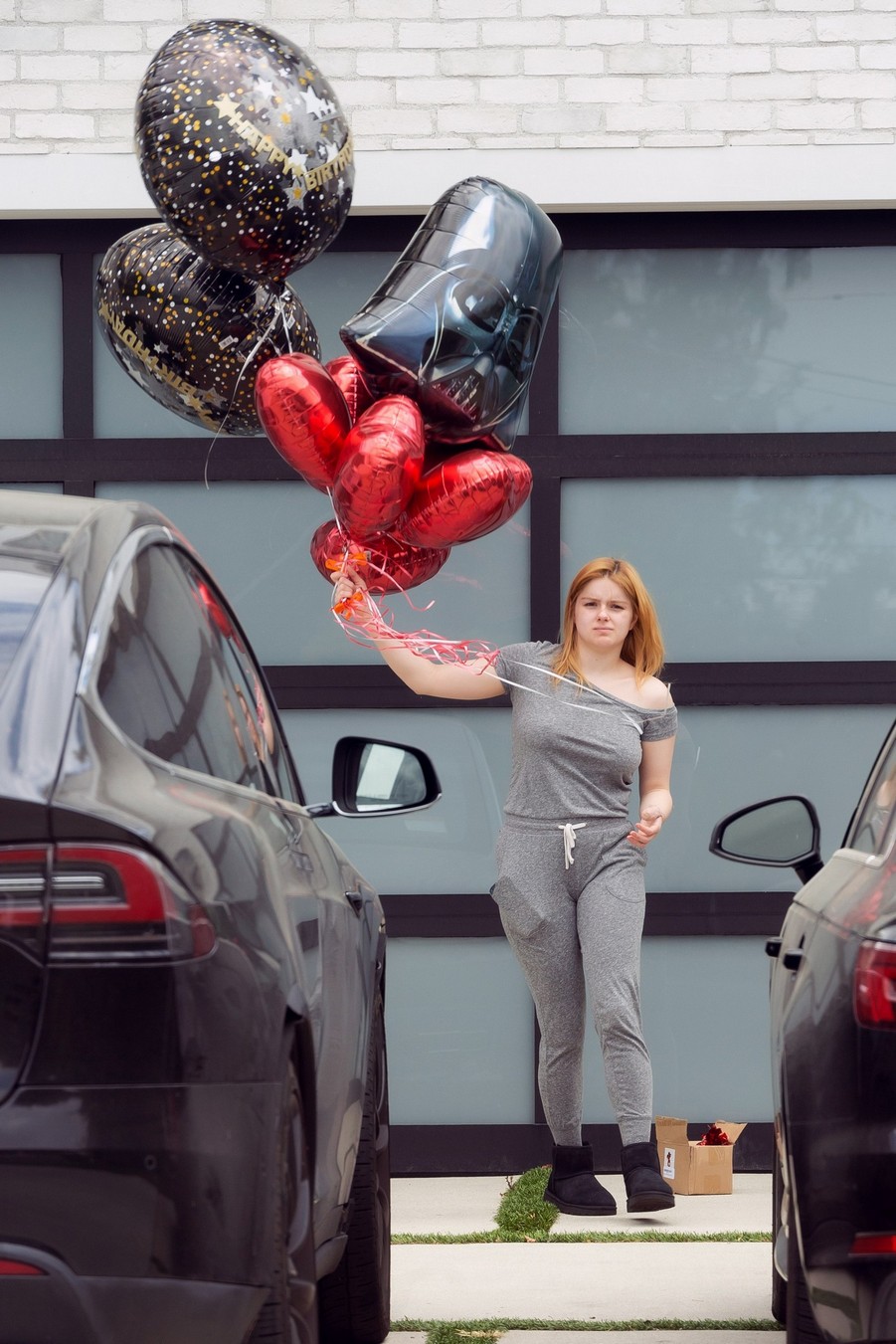 ariel-winter-sexy-balloons-thefappening-pro-4-1 ariel winter sexy balloons thefappening pro 4 1