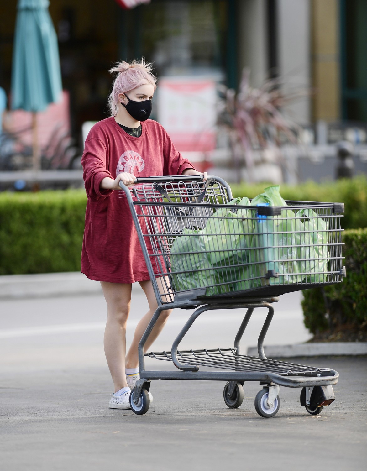 ariel-winter-shopping-in-long-shirt-thefappening-cfd-17 ariel winter shopping in long shirt thefappening cfd 17