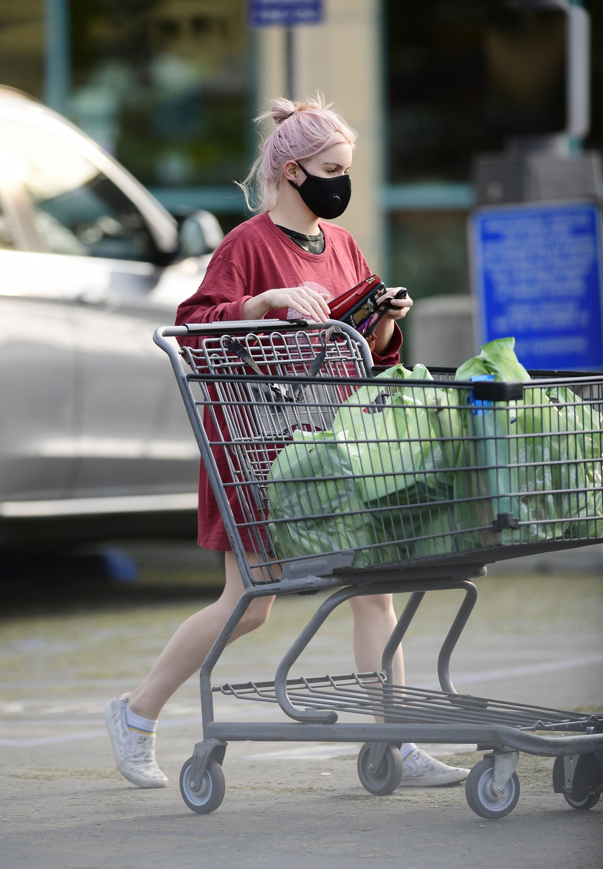 ariel-winter-shopping-in-long-shirt-thefappening-cfd-2 ariel winter shopping in long shirt thefappening cfd 2