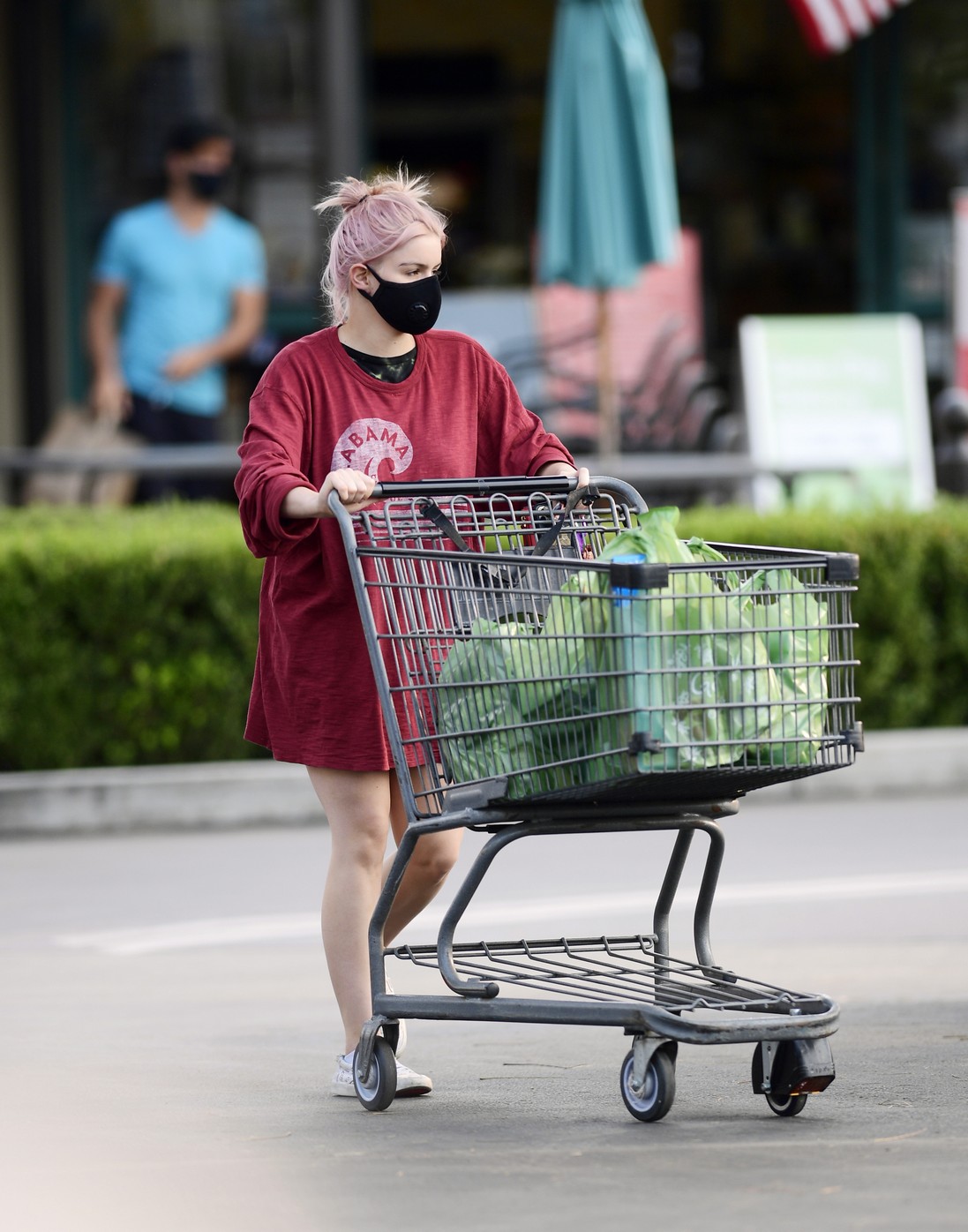 ariel-winter-shopping-in-long-shirt-thefappening-cfd-23 ariel winter shopping in long shirt thefappening cfd 23